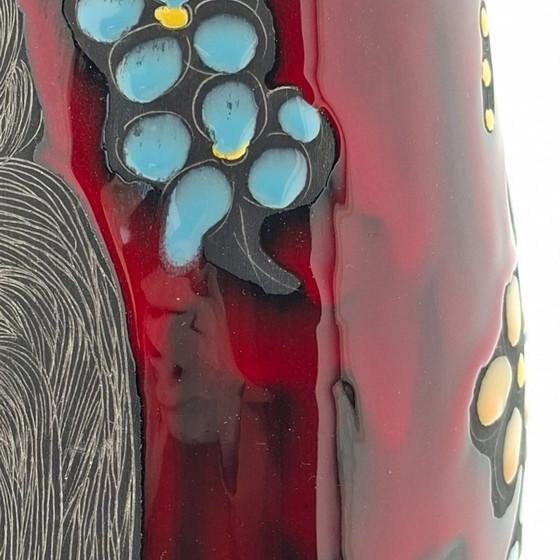 Image 1 of Red San Marino vase | Titano girl Italy