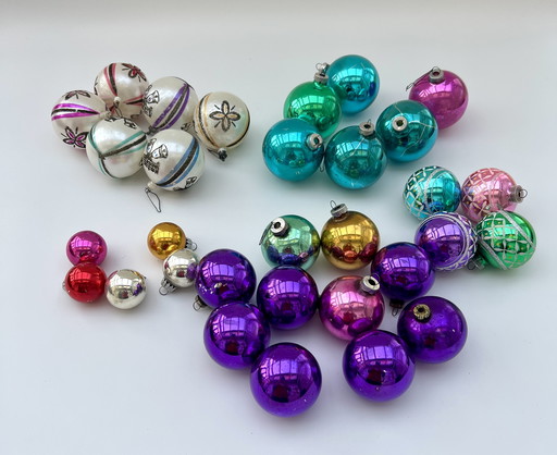 Konvolut vintage Christbaumkugeln aus Glas – 1950er–1970er Jahre