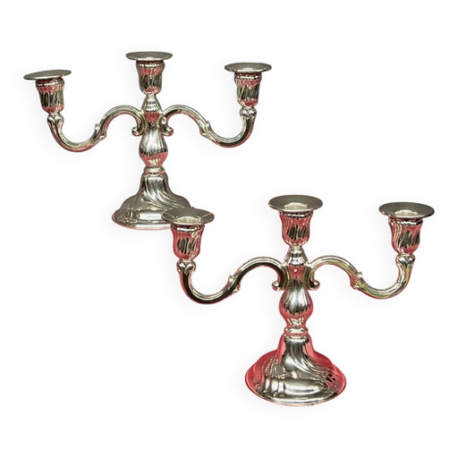 Pair of candlesticks. Silver-plated metal. – kandelaars en kaarsen