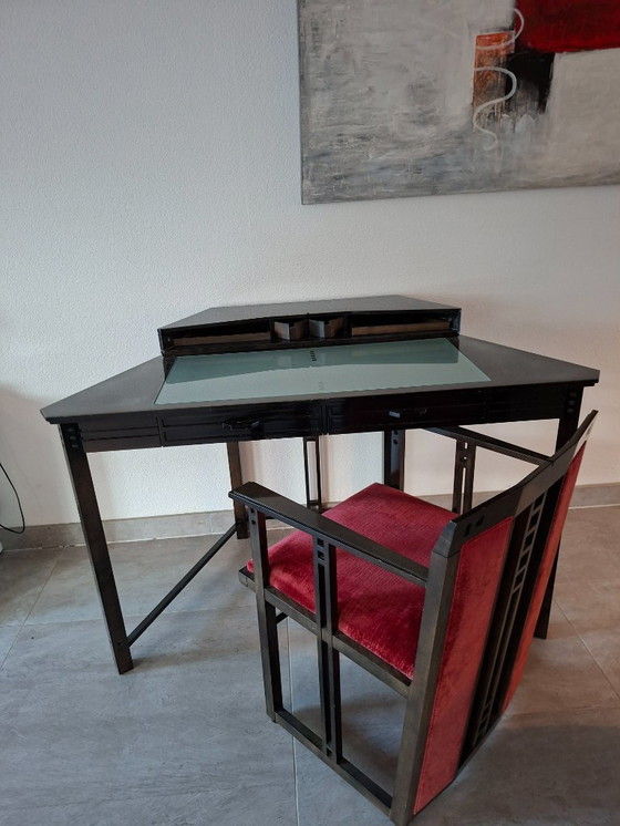 Image 1 of Escritorio y sillón Galaxy de Giorgetti - Umberto Asnago