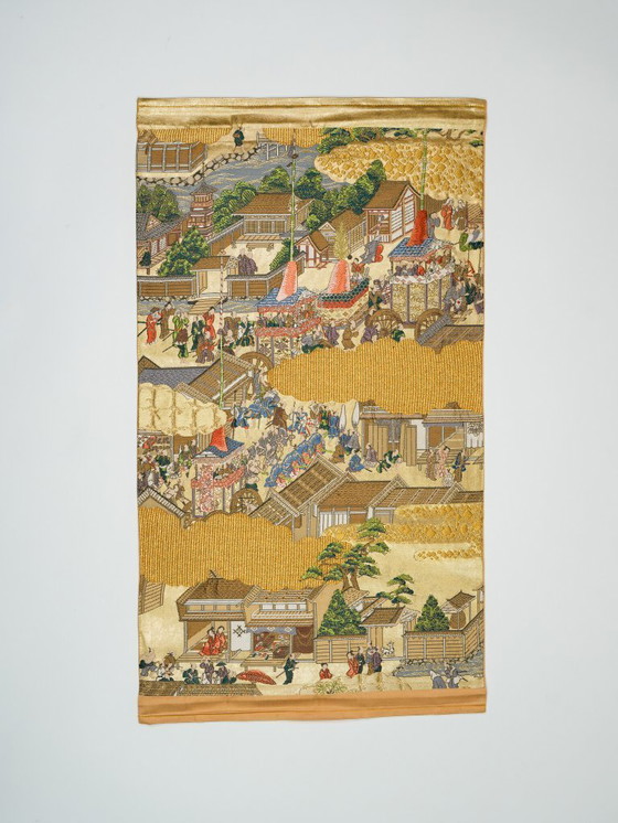 Image 1 of De Kin'un Emaki | Vintage Japanse Fukuro Obi tapijt, Nishijin Kinran Gold, Edo stadsbeeldprocessie