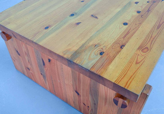 Image 1 of Yngve Ekstrom Mid-Century Scandinavian Design ‘Dymling’ Coffee Table in Solid Pinewood for Swedese. Sweden, 1970s.
