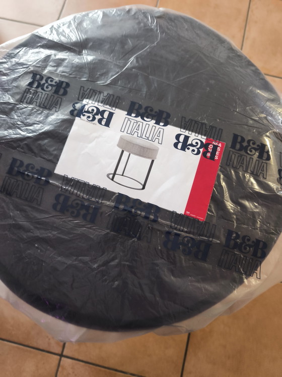 Image 1 of Pouf Lithos Maxalto