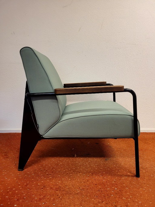 2x Vitra Living Room Chair mint/black