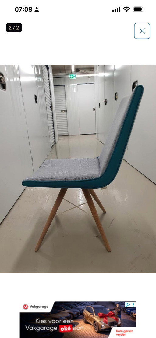 6 Eetkamerstoelen Bert Plantagie Joni Wood leer con piedra azul