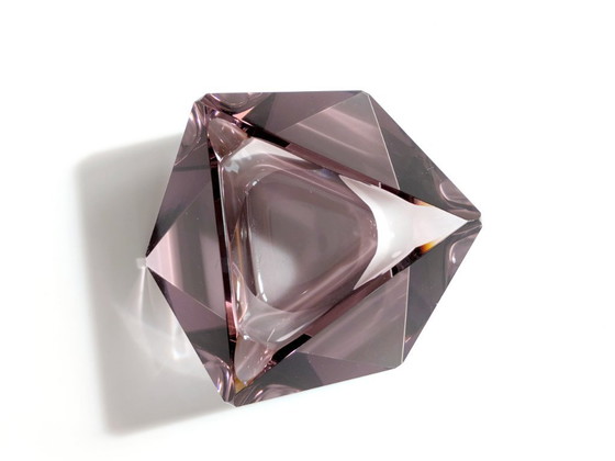 Image 1 of Coupe en verre de Murano des années 1960 | Améthyste facettée en forme de diamant | Verre d'art italien