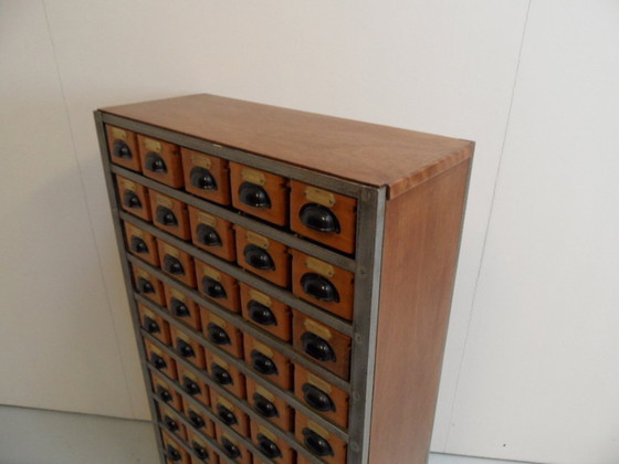 Image 1 of Classeur vintage à 45 tiroirs