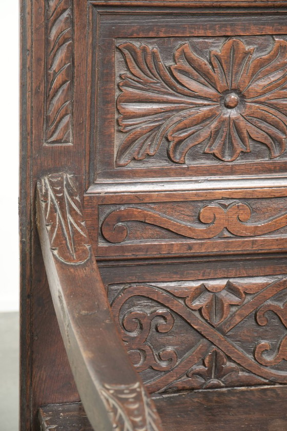 Image 1 of Silla Wainscott inglesa única del siglo XVIII con magníficas tallas de madera y una apariencia hermosa.