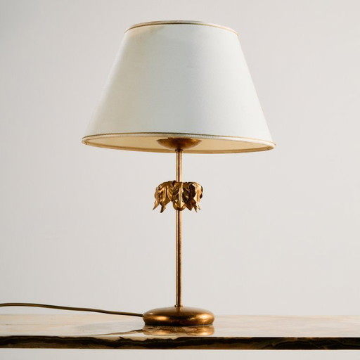 MK11245 Gold-painted table lamp
