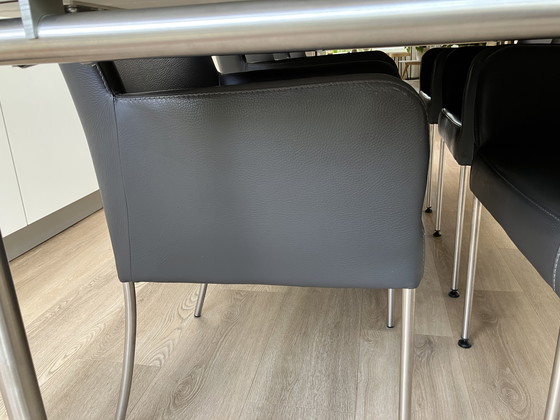 Image 1 of Table Bert Plantagie