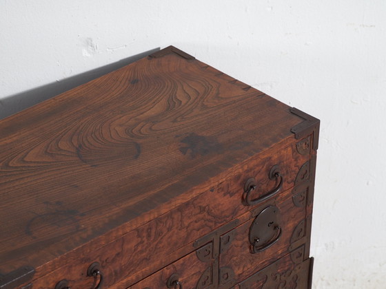 Cómoda de almacenamiento Tansu antigua - Período Meiji / Taishō (aprox. ) #34 – Iron (photo 15 of 40)