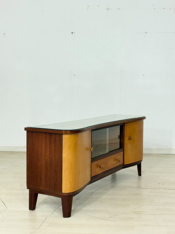 Image 1 of Vintage ladekast / Dressoir uit het midden van de vorige eeuw / Laag dressoir uit de jaren 60