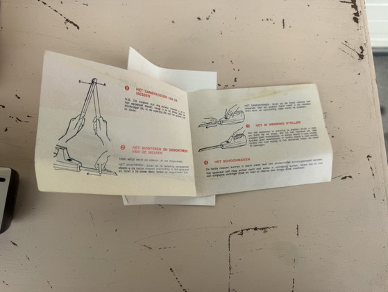 Image 1 of Couteau de cuisine électrique Moulinex années 60/70