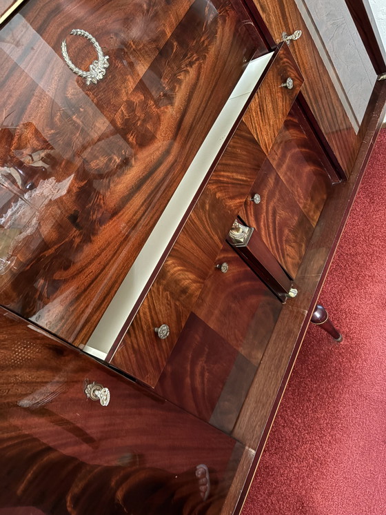 Image 1 of Mooie mahonie houten empire stijl kast