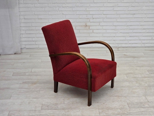 Sillón danés art déco de la década de 1950, tapizado en lana roja original y madera de haya.