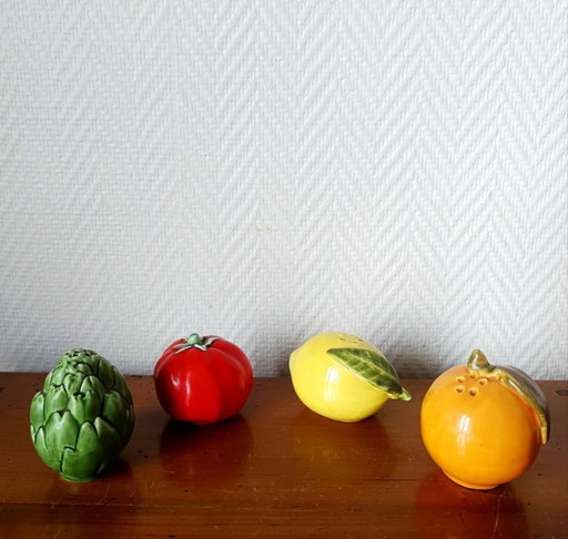 4x salerons en barbotine fruits et légumes  vintage