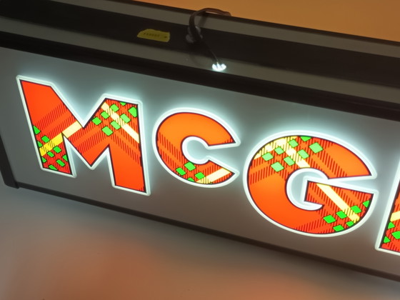 Enseignes lumineuses McGregor – Objets déco, Plastic, Metal (photo 10 of 10)