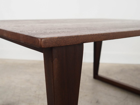 Image 1 of Couchtisch aus Eiche, dänisches Design, 1970er Jahre, hergestellt in Dänemark