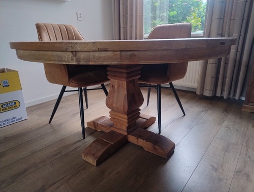 Tavolo da Pranzo Rotondo 135 Cm