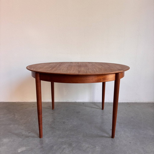 Vintage Dane Extendable Dining Table