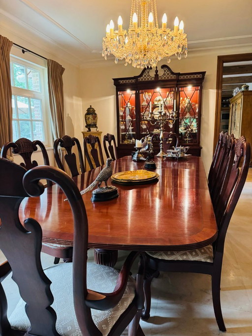 Exclusieve klassieke eetkamer set – Massief mahonie – Uitschuifbare tafel met 10 stoelen + vitrinekast (photo 2 of 19)