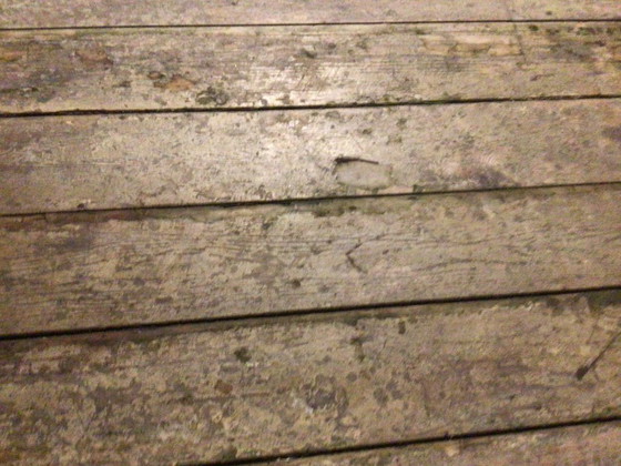 Image 1 of Tuintafel van deur gemaakt