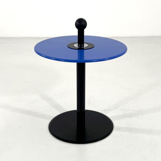 Tavolino laterale postmoderno blu di Ikea, anni '80