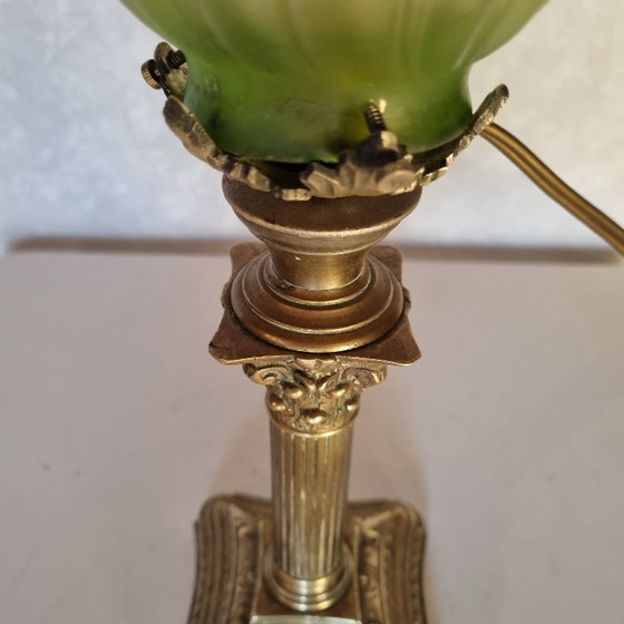 Image 1 of Lampada da scrivania Art Déco in opalino verde con base in bronzo