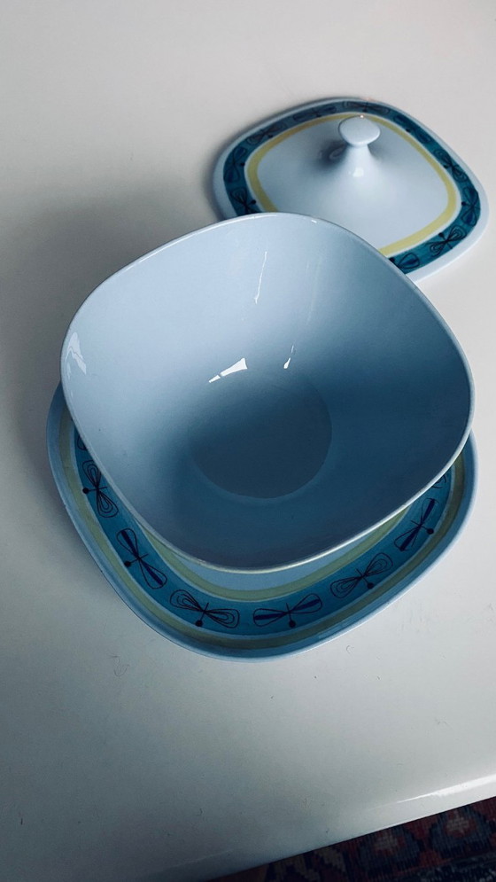 Image 1 of Salsiera Royal Sphinx con coperchio – decorazione “Libellula” – Maastricht – anni '60