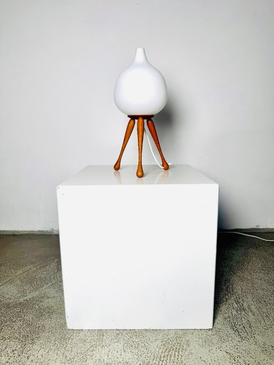 Model 105 Wooden Tripod Table Lamp by Uno & Östen Kristiansson for Luxus, Sweden 1950s – Glass (photo 4 of 7)