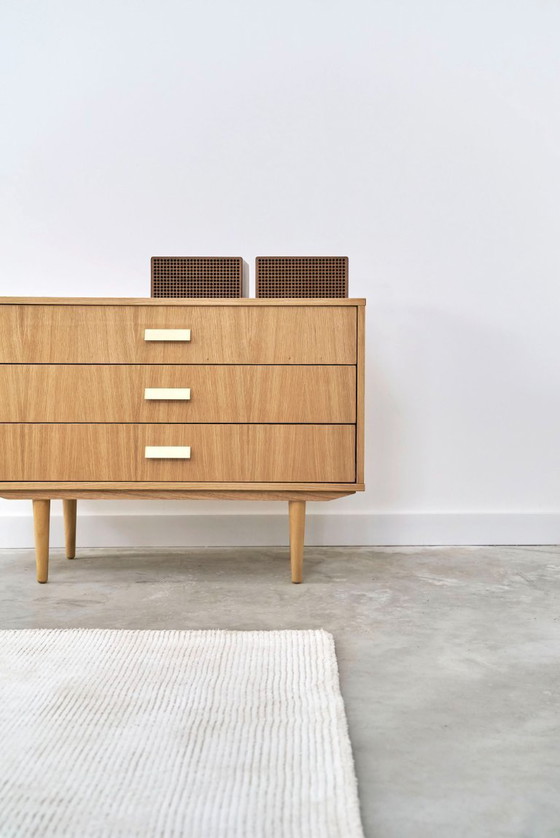 Image 1 of Cabinet with drawers P02