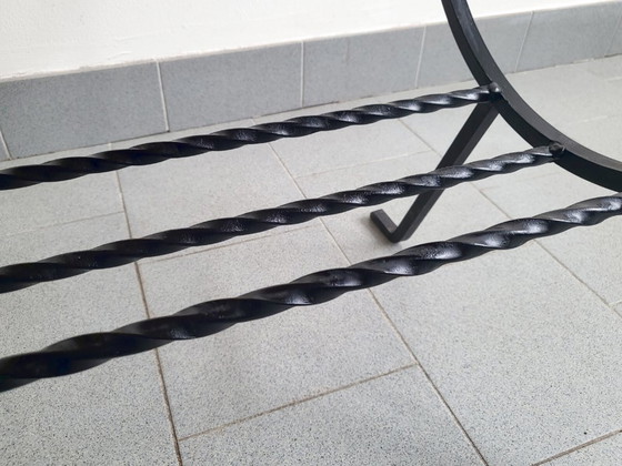 Image 1 of Vintage salontafel/bijzettafel uit de jaren 50 met jachtthema, gemaakt van keramiek en metaal.