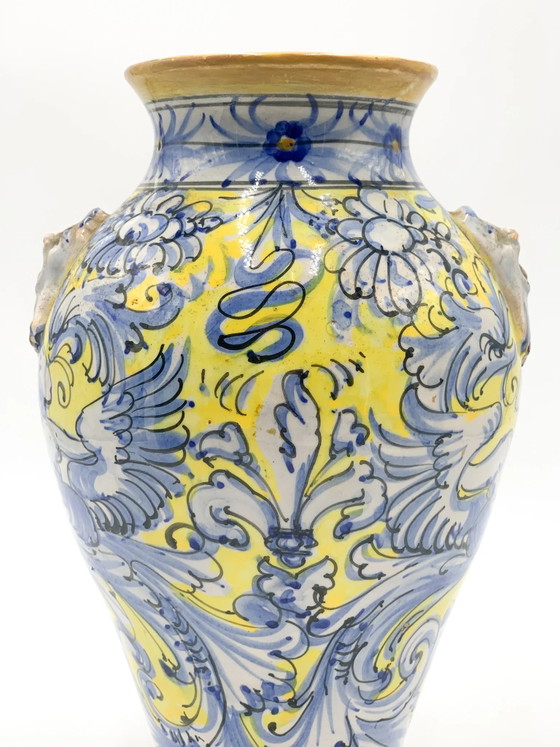 Vase en céramique italien bleu et jaune des années 1940 (photo 2 of 5)