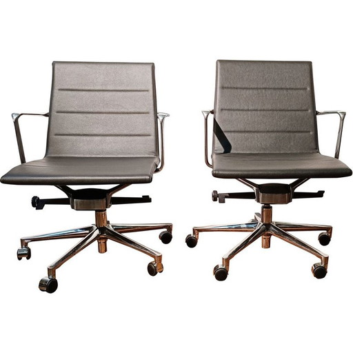 Poltrona vintage Una chair Management di Icf