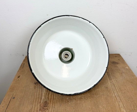 Image 1 of Lampe industrielle en émail vert de Zaos, années 1960