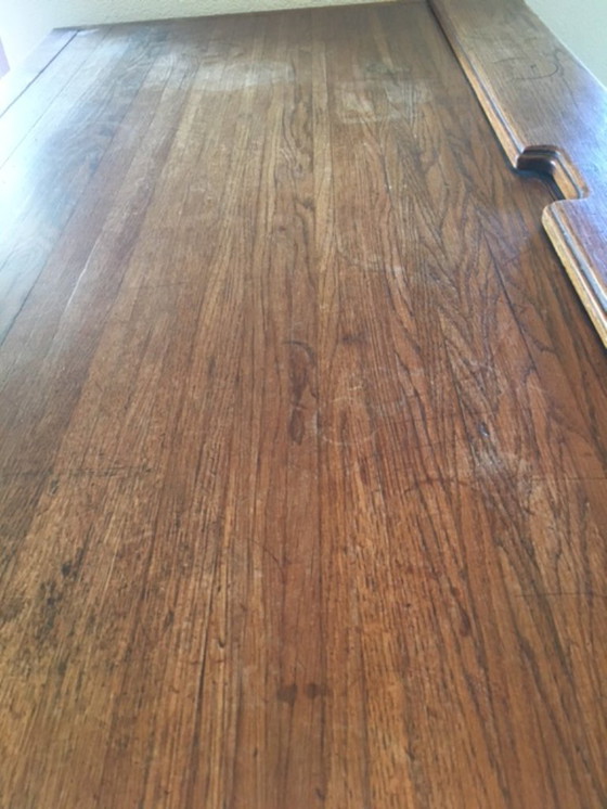 Image 1 of Eiken bureau met in/uitschuifbaar bovenblad