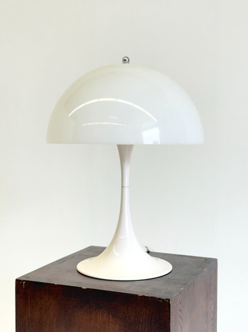 Louis Poulsen Panthella table lamp Verner Panton white