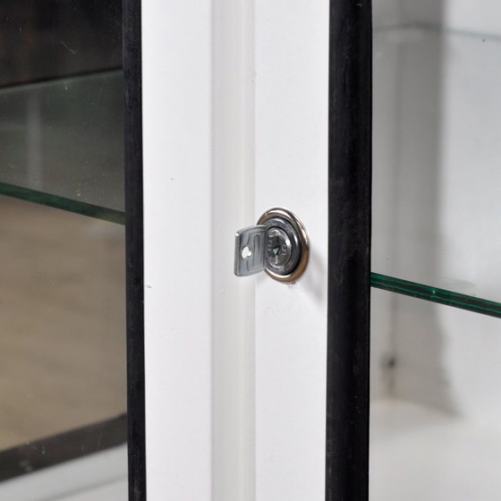 Image 1 of Armoire d'hôpital vintage, années 1970