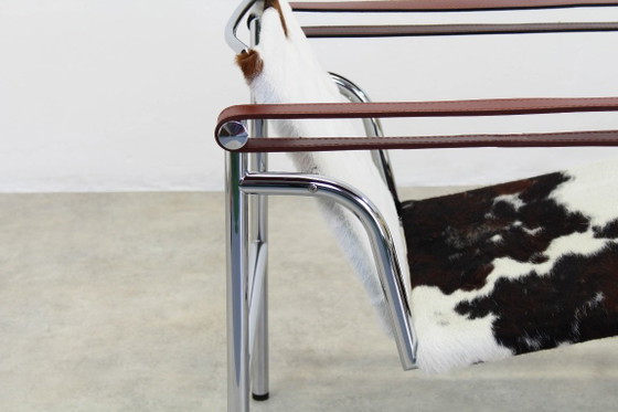 Lc1 Chair Le Corbusier Cassina Charlotte Perriand Seats I, Dining chairs, Metal, Leather, White (photo 10 of 12)