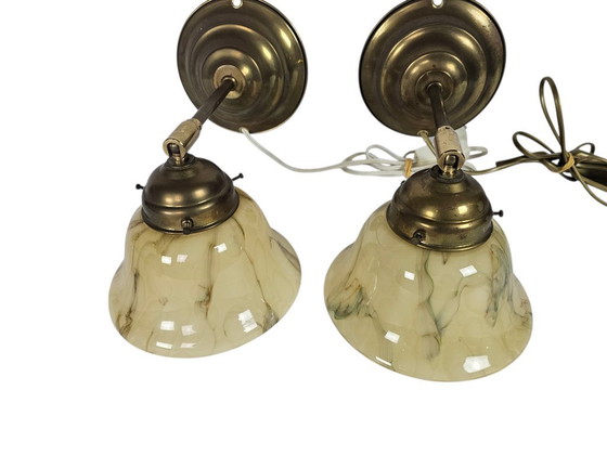 Image 1 of Stile Art Déco - 2 lampade da parete - vetro marmorizzato - ottone - terzo quarto del XX secolo