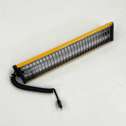 Gele hoekneonlamp van Arcluce, jaren 90