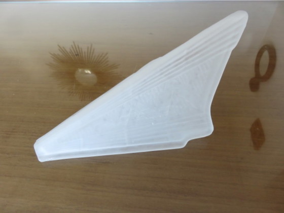 Art Deco Wall light, in gilded brass and thick frosted glass, Transparent (photo 10 of 12)