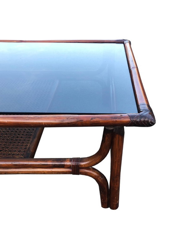 Image 1 of Gran mesa de centro de ratán y cristal ahumado, 1970