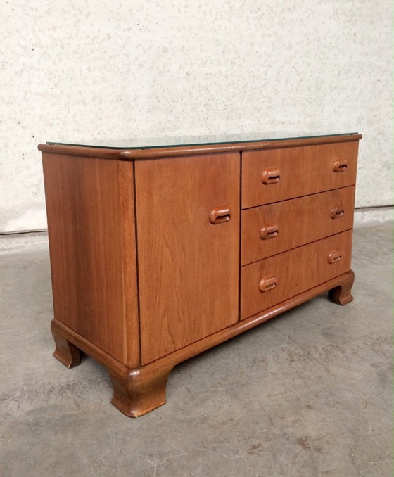 Image 1 of Credenza in acero con piano in vetro e design moderno di metà secolo, anni '50