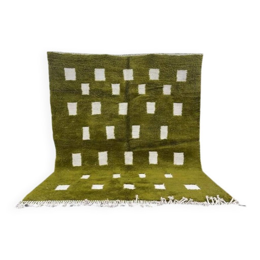 Handcrafted wool rug 200cm x 300cm