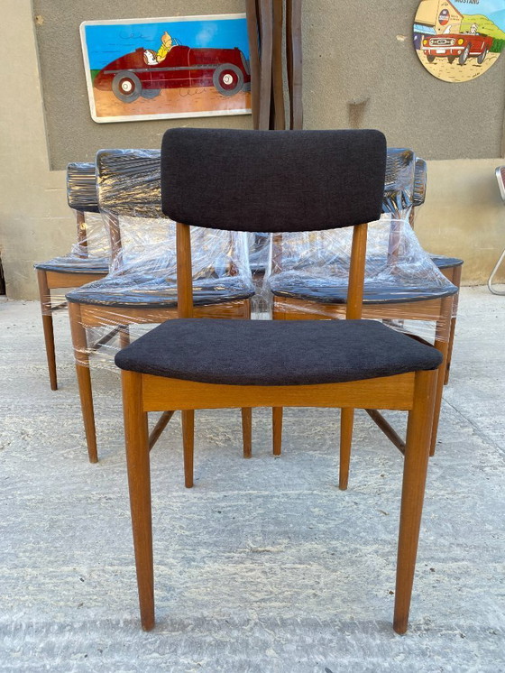 Image 1 of Finn juhl ( attribué à) Design danois  6 chaises en Acajou 