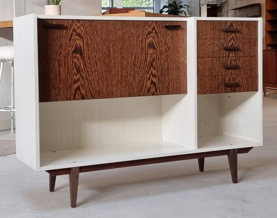 Image 1 of Armoire des années 70