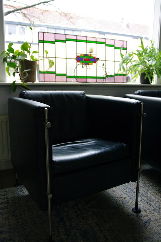 Image 1 of  2 modelli Felix disegnati da Burkhard Vogtherr