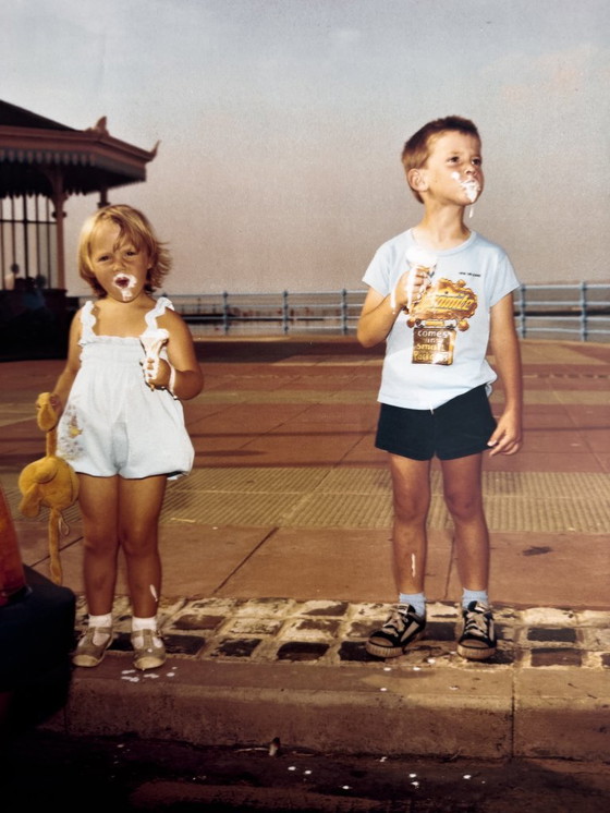 Image 1 of 📷 Martin Parr – Foto '86 – 1986 – Original Poster | British seaside documentary in brash mid‑80s color | 80 × 60 cm