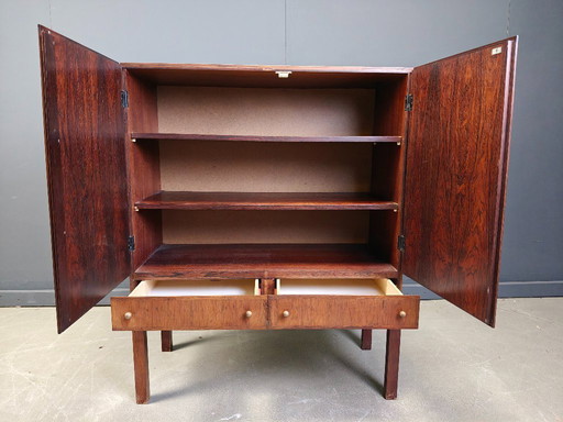 Gabinete Mdi Century, década de 1960